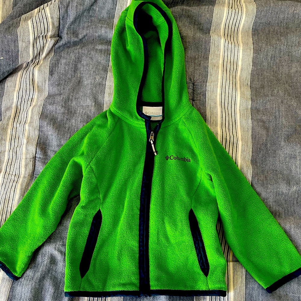 Child’s 2T Columbia fleece hoodie